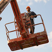 Curso de plataforma elevadora PEMP de Fadecom